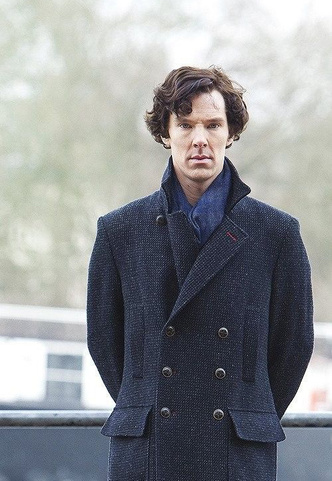 Пальто как у Шерлока: где купить похожие
