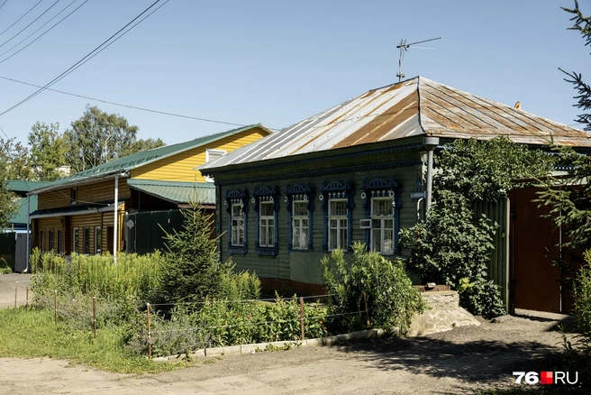 Подобные дома встречаются практически в каждой деревне | Источник: Александр Куренной / 76.RU