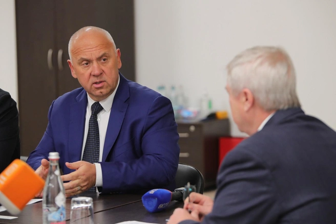 Этой сферой Владимир Окунев руководил с конца 2020 года и считался верным сотрудником экс-губернатора | Источник: Владимир Окунев / vk.com
