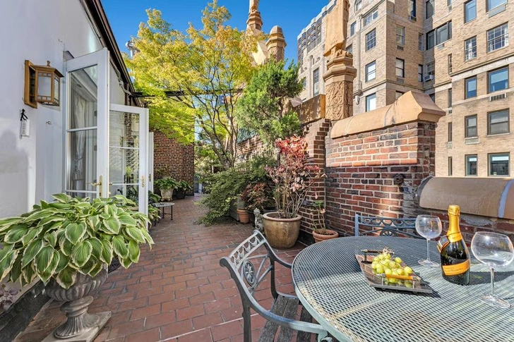 Источник: Brown Harris Stevens