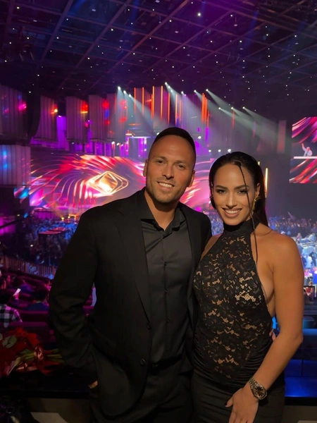 Алексей Столяров и Вера Бондарева | www.starhit.ru