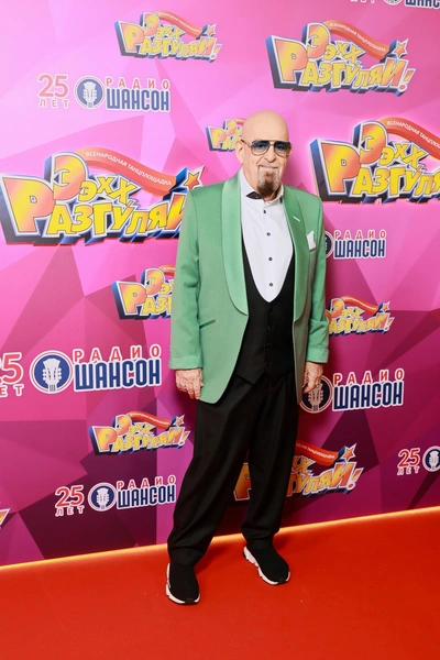 Михаил Шуфутинский | www.starhit.ru