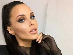 Анастасия Решетова сообщила, когда станет мамой во второй раз