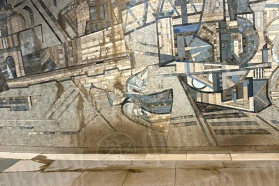 Вода течет с потолка Ладожского вокзала после снегопада