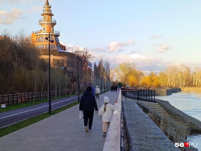 Людей было не очень много | Источник: Владислав Митрошин
