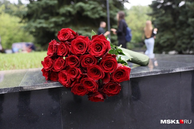 Стала известна дата прощания с погибшими во время поножовщины в Шелехове школьницей и девушкой | Источник: Артём Устюжанин / MSK1.RU