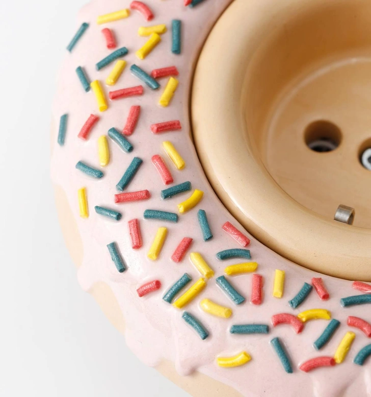 Розетка Sweet Donut | Источник: rosetta-electro.ru