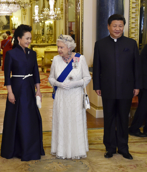 Пэн Лиюань, Елизавета II и Си Цзиньпин