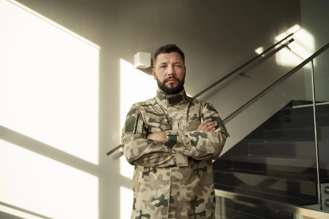 В программе обучения учитывают жизненный опыт военного | Источник: Freepik.com