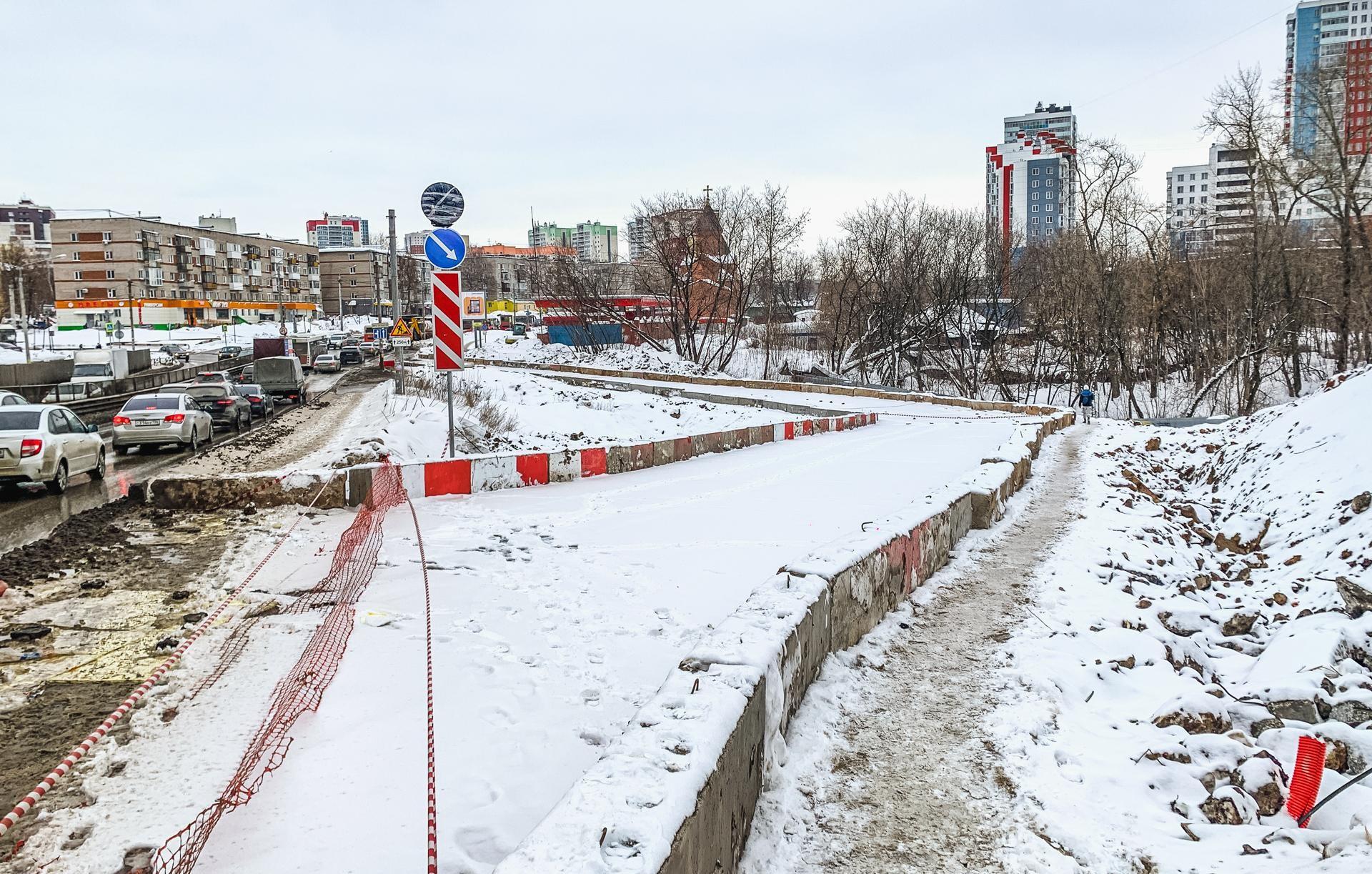 В Перми на шоссе Космонавтов на месяц изменят движение