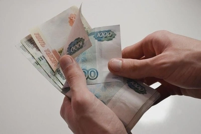 Директор ремонтной фирмы в Приморье похитил 200 тысяч рублей