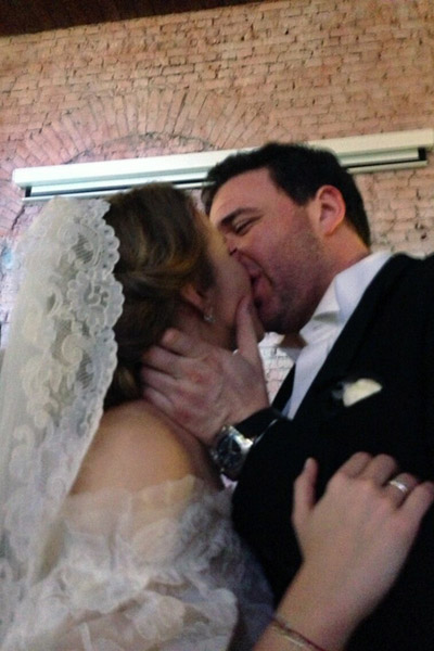 Свадьба Ксении и Максима  стала сюрпризом даже для  близких, 1 февраля 2013 года