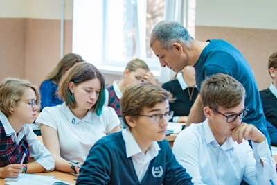 Новый ФГОС старшей школы: ИИ и свободный выбор предметов