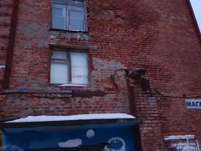 После подписания распоряжения о режиме ЧС здание на Королева, 4а будет отключено от коммуникаций и огорожено | Источник: пресс-служба администрации Омска