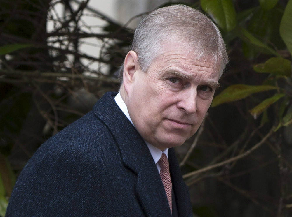 Королева не поможет: ФБР требует выдать принца Эндрю для допроса | marieclaire.ru