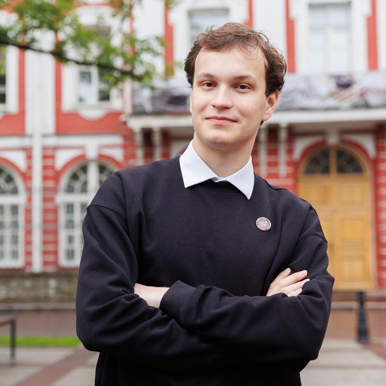 <p>Артем Пронько</p>