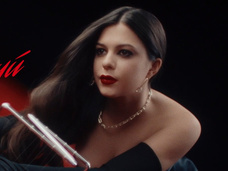 Певица DIANOVA презентовала клип на дебютную песню «Танцуй»