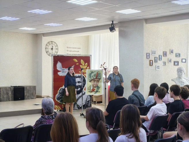 В библиотеке прошел спектакль, посвященный войне | Источник: Библиотека им. С. А. Есенина / Vk.com