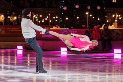 В Волгограде впервые прошло ледовое шоу Ильи Авербуха