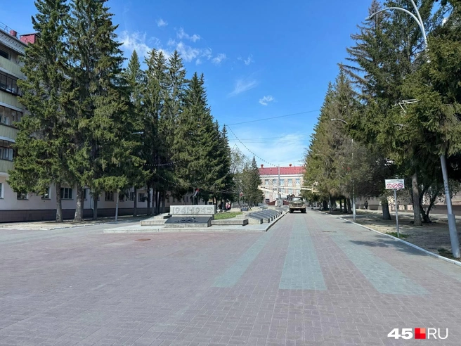 В администрации города рассказали, кто выступит на 80-летие Победы в Великой Отечественной войне | Источник: Юлия Король / 45.RU