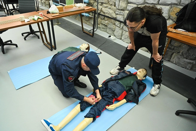 Так проходил практический этап у группы быстрого реагирования | Источник: Максим Воробьев