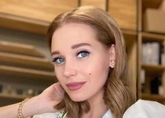 Разрез глаз как у Асмус, овал лица как у Курковой: за чью внешность наши женщины платят хирургам