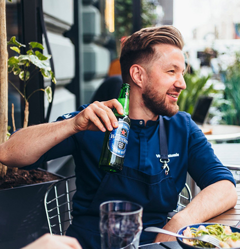 Heineken 0.0 и Виталий Истомин представили рецепты для ланча