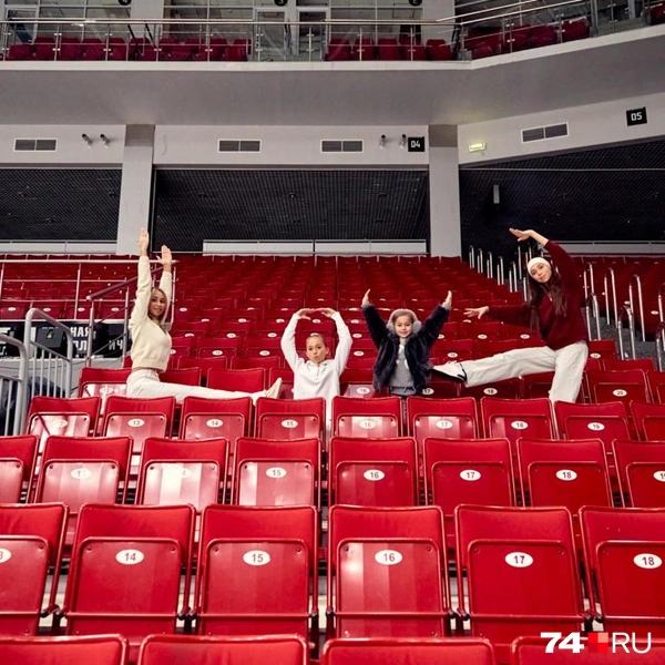 Это love&nbsp;— любовь (к городу, к хоккею, к людям) | Источник: Оксана Зайцева / Личный архив