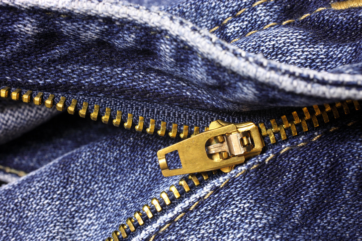 Как починить молнию на рюкзаке, куртке или джинсах: 11 удивительно простых и быстрых способов 👆