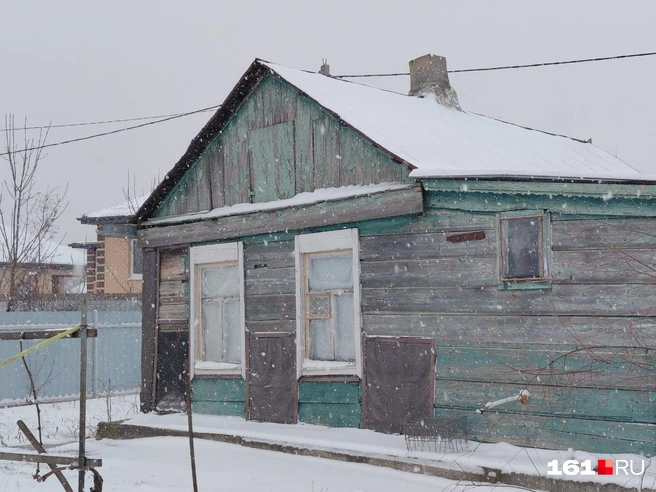 В доме проживают инвалид 1-й группы — пожилой дедушка — и Анастасия с детьми и мужем | Источник: Анастасия Варданян