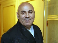 Иосиф Пригожин отказался помогать детям, в чью квартиру пытались ворваться коллекторы
