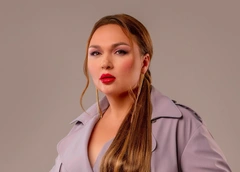 Ангарская ответила на слова Стоянова о фигуре и раскритиковала себя в шоу «Один в один»: «Местами стыдно»