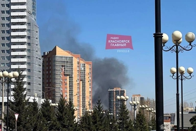 В Северном заметили столб черного дыма: что произошло