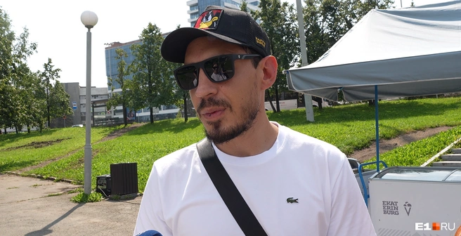 Дмитрий не местный, но в Екатеринбурге больше всего любит есть в «Большом грузинском» | Источник: Кирилл Кушнов / Е1.RU