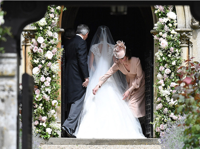 Меган Маркл просит герцогиню Кембриджскую стать фрейлиной на свадьбе