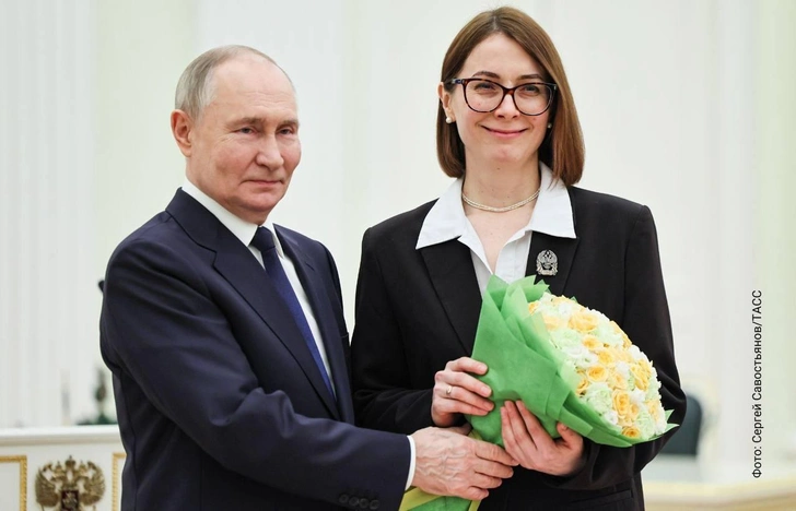 Источник: На фото: вручение Елене Корочкиной премии Президента Российской Федерации Владимира Путина в Кремле. Предоставлено пресс-службой СПбГУВМ
