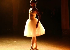 Как появились пуанты и почему именно эта обувь идеально подходит для балерин