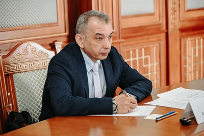 Цыденов обсудил сотрудничество с генконсулом Узбекистана