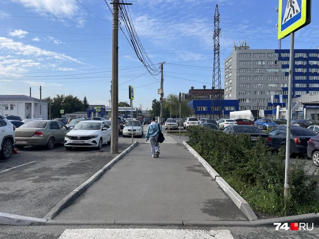 Визит начался с ЧКПЗ  | Источник: Михаил Шилкин 