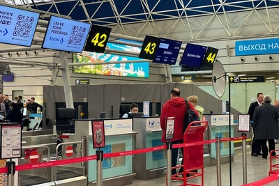 Два рейса вернулись в Сочи с запасного аэродрома