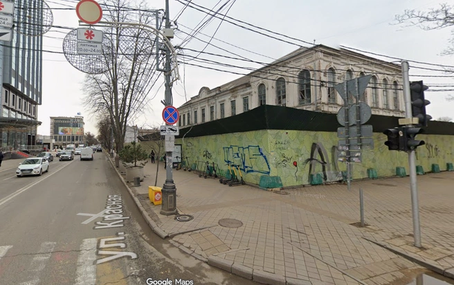 В 2025 году завершилась реконструкция памятника архитектуры&nbsp;— женской семинарии на улице Красной. В здании открыли ресторан | Источник: google.com/maps