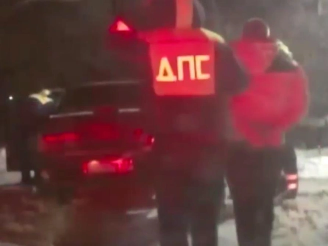 Задержание автомобиля нарушителя в Ярославле | Источник: УМВД России по Ярославской области / Telegram