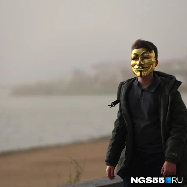 Так проще было переносить разгул стихии | Источник: Евгений Софийчук / NGS55.RU 