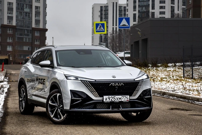 Dongfeng Mage. Дизайн цитирует «пыжа», но не дословно | Источник: Артем Краснов