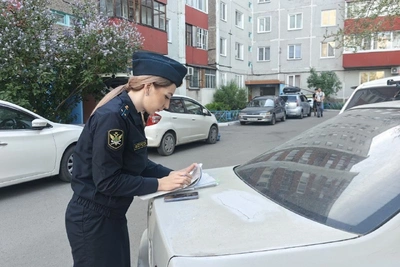 УК выплатила 800 тыс. рублей за поврежденное авто