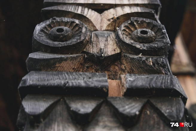 К декору подошли с фантазией, правда, местами он нуждается в ремонте | Источник: Наталья Лапцевич