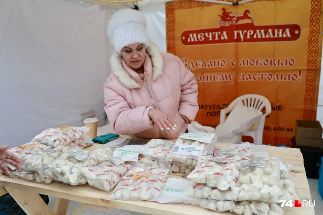 С разными видами мяса и разной рецептурой  | Источник: Михаил Шилкин 
