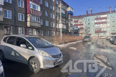 В Южно-Сахалинске ищут очевидцев ДТП с Honda Fit