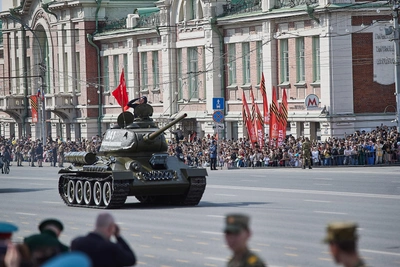 Центр Новосибирска закроют для репетиций парада Победы