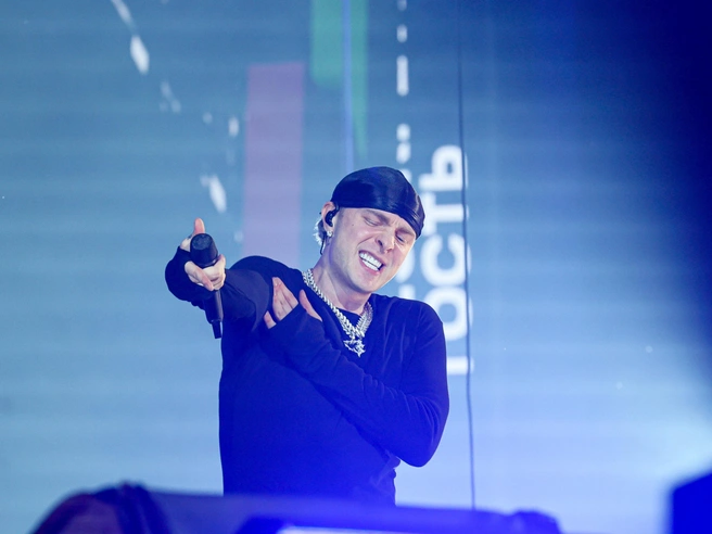 В настоящее время исполнитель находится в большом турне по российским городам | Источник: Артём Устюжанин / MSK1.RU